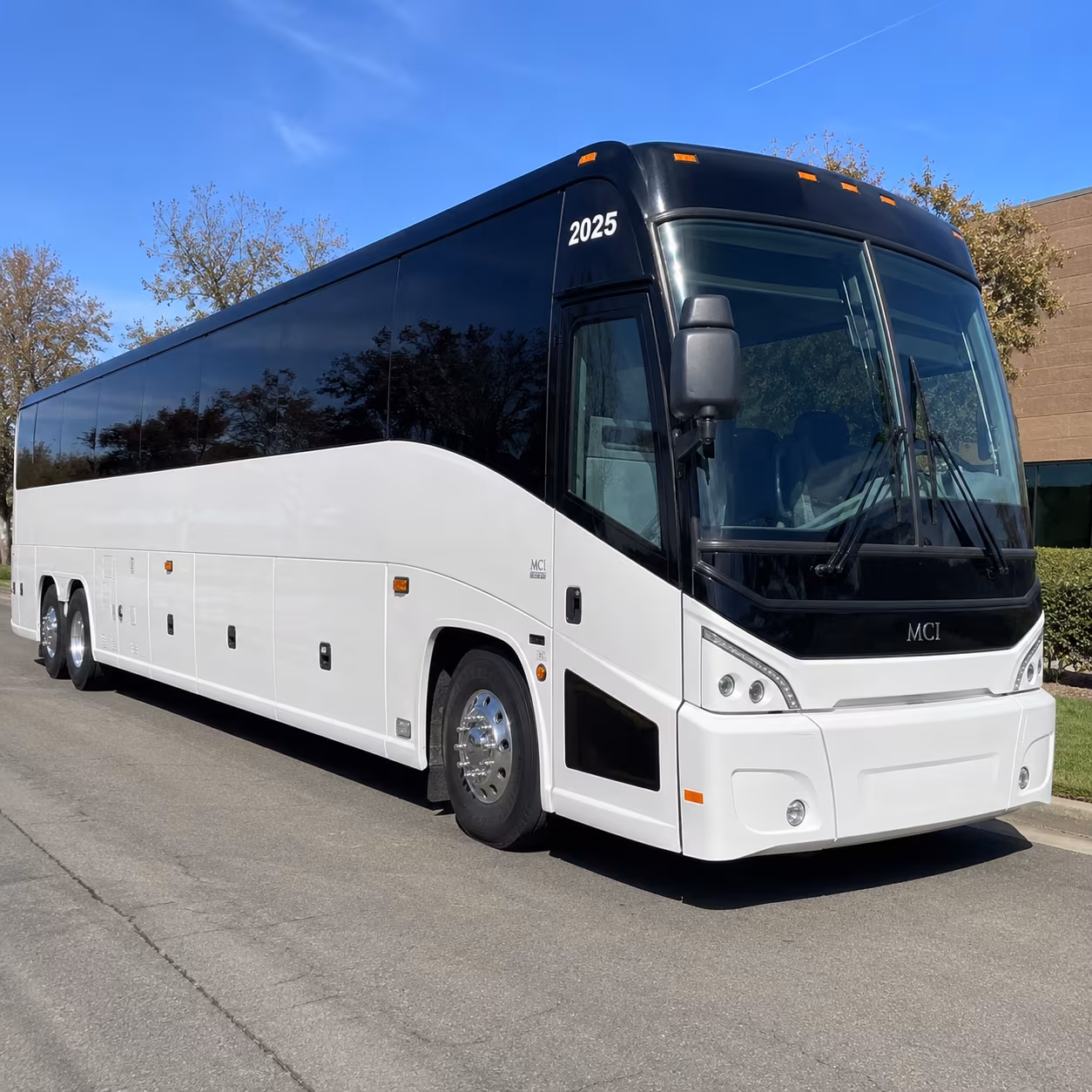 charter bus rentals for sandy s distribution centers and shift workers