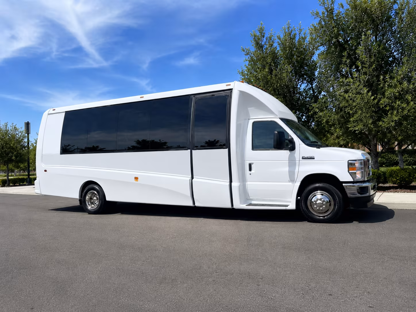 corporate retreat and team building bus rentals around sandy