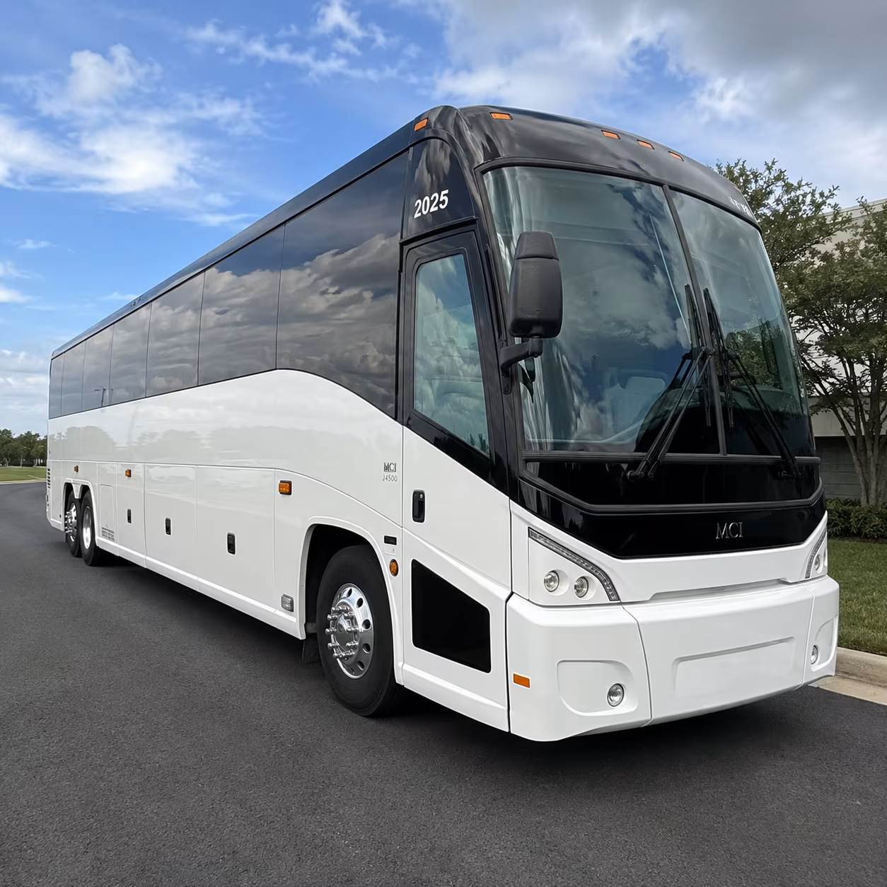 employee shuttle buses between sandy and salt lake city
